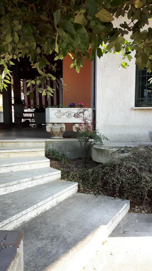 Hotel Armida Castenedolo Exterior photo